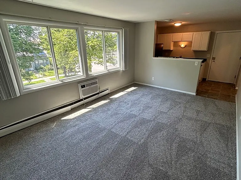 3105 22nd Ave S Minneapolis — Photo 13