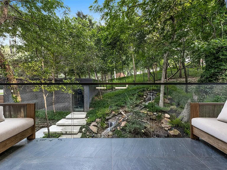 4280 Shorecrest Dr — Photo 19