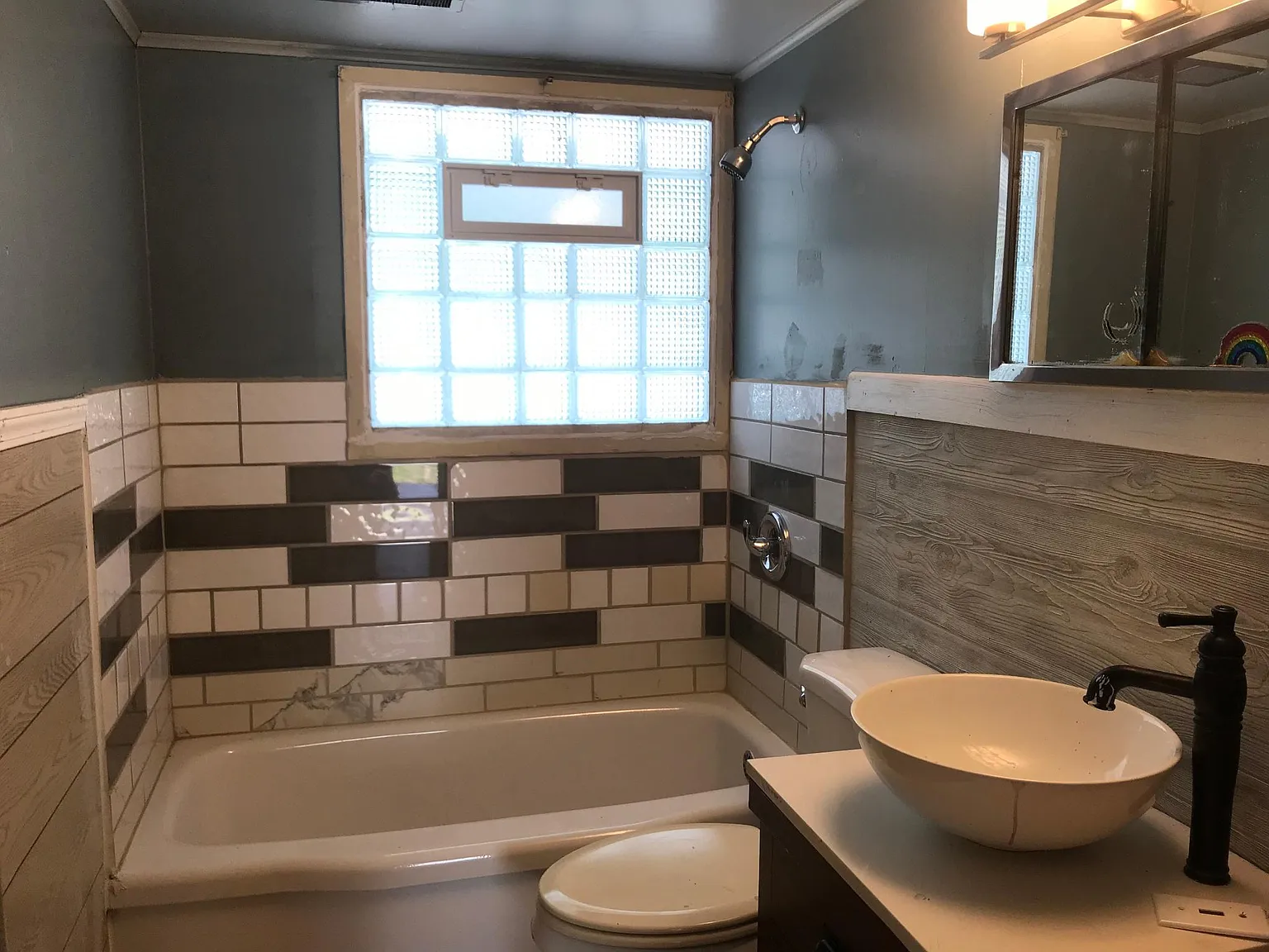 2413 Fielding Dr — Photo 2
