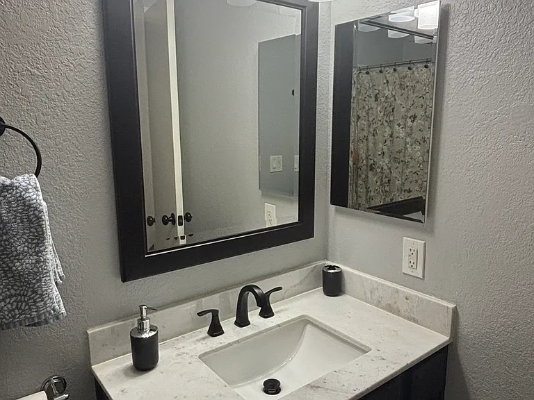 3625 W Kesler Ln — Photo 23