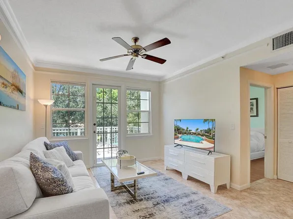 9857 Baywinds Drive #9302, West Palm Beach, FL 33411