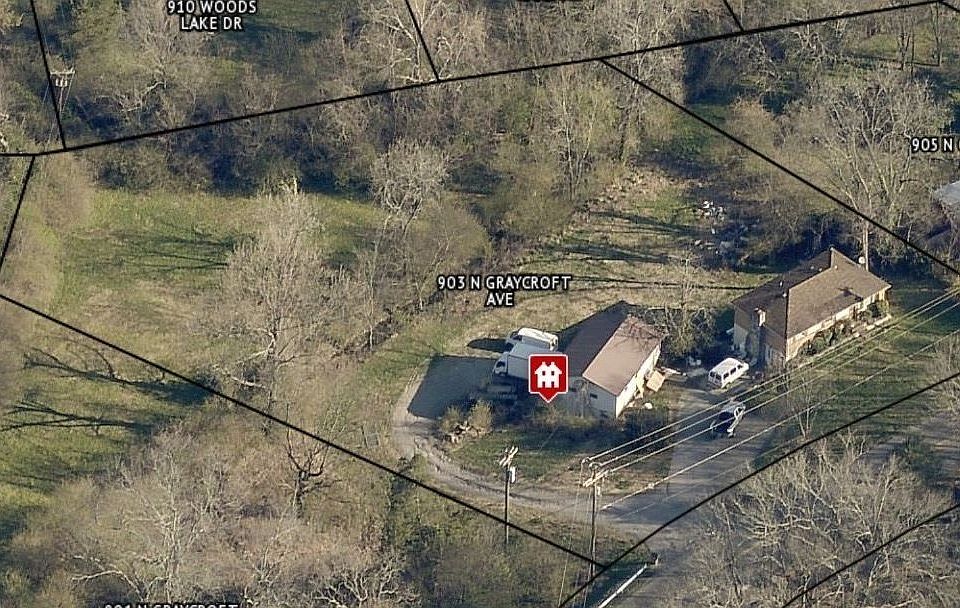 1st image of 903 N Graycroft Ave