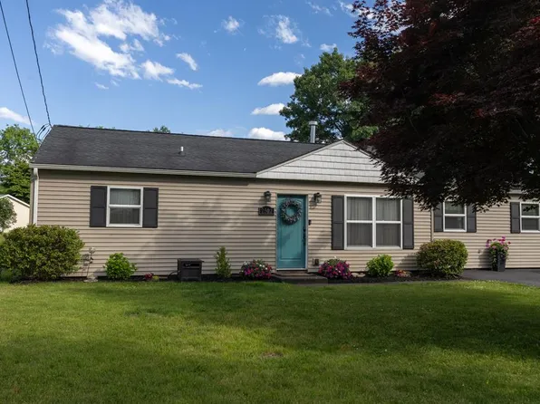 2502 Spaulding Dr, Corning, NY 14830