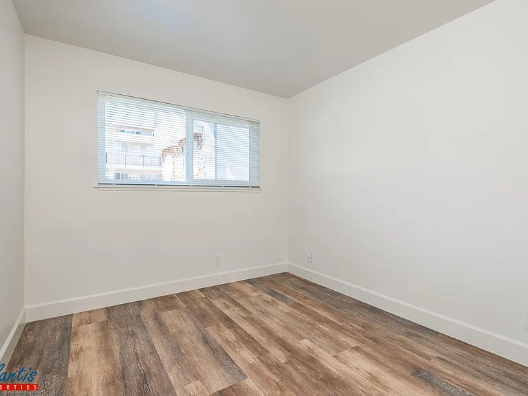 2130 Valerga Dr #12 — Photo 11