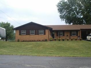 802 Skyview Dr, Chilhowie, VA 24319