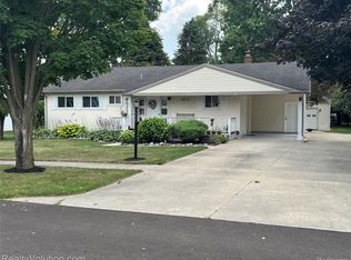 250 Engle St, Imlay City, MI 48444