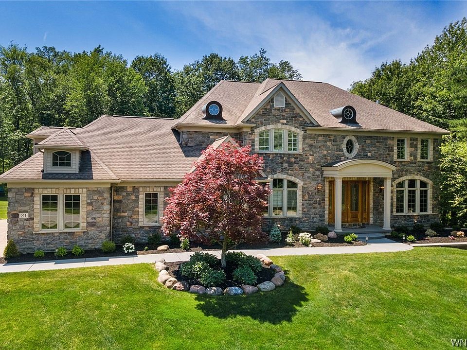 1st image of 21 Edswood Ct