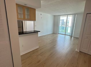 215 NE 27th St #B2, Miami, FL 33137