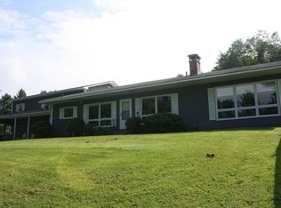 75 Ledge Rd, Morrisville, VT 05661