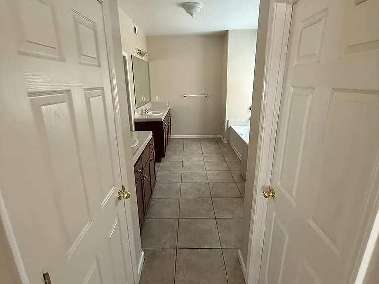 11425 Mondego Dr — Photo 19