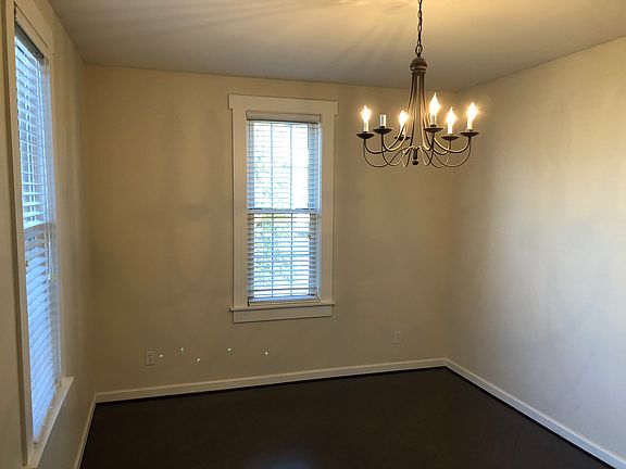 3rd image of 54 Oakey Ave