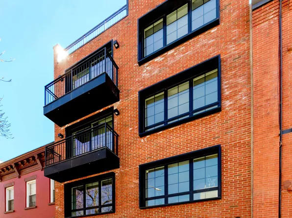 838 Quincy Street