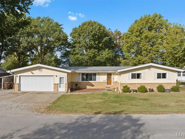 4 Meadowlark Dr, Benld, IL 62009