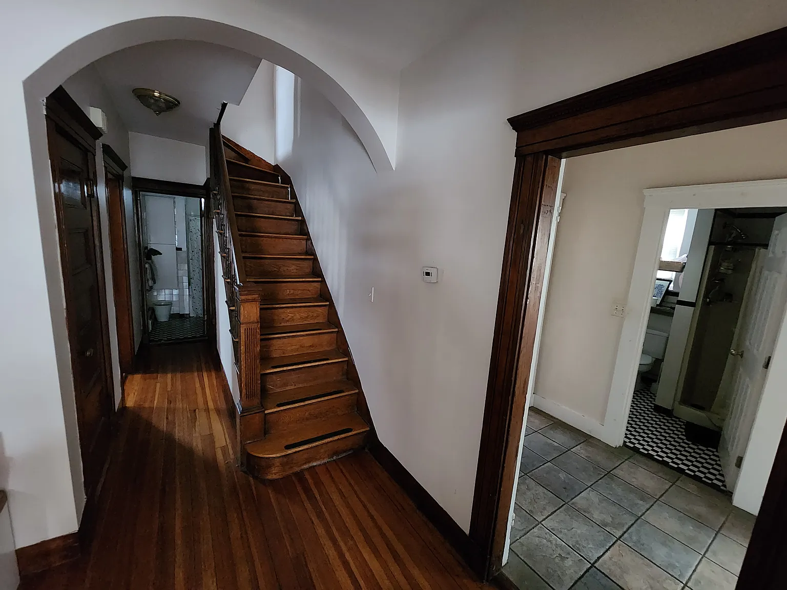4 bed, $3,200 — Photo 2