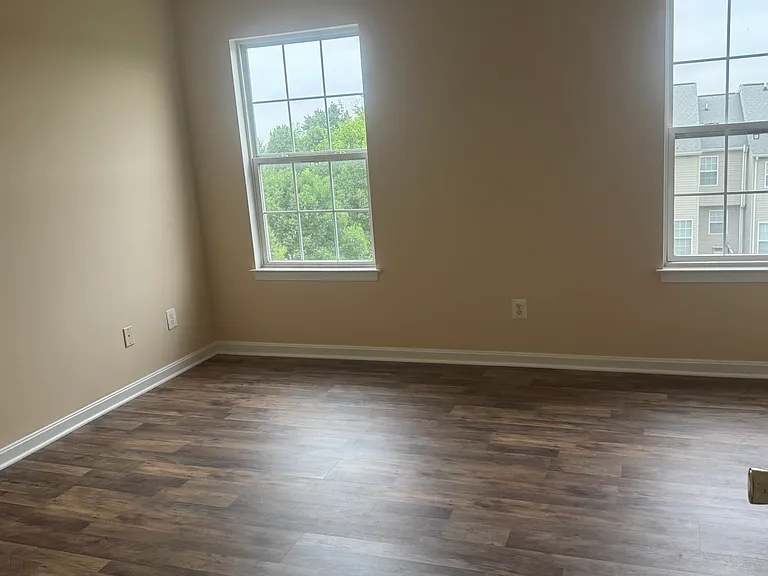 3587 Armory Ln — Photo 10