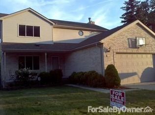 41935 Sunderland Dr, Canton, MI 48187