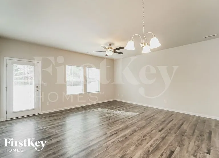 9417 Village View Ct NW — Photo 4