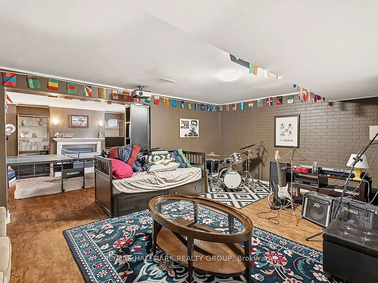 159 Borealis Cres — Photo 41