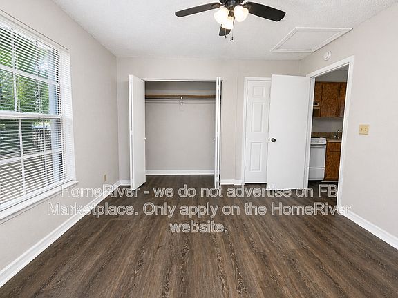 5th image of 3405 N 34th St APT C