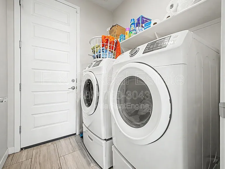 5816 N 90th Dr — Photo 22