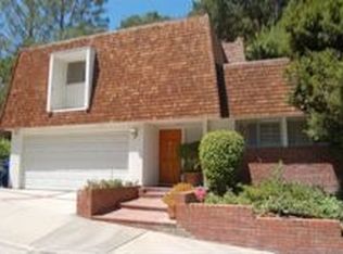 17169 Escalon Dr, Encino, CA 91436