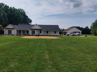 16200 State Route 83, Grafton, OH 44044