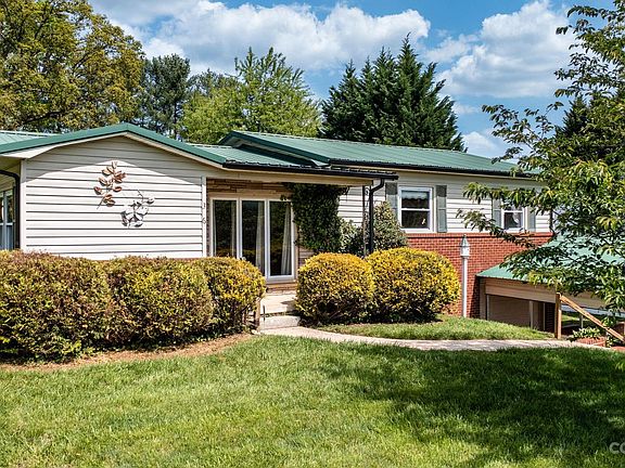 3rd image of 316 Hibriten Dr