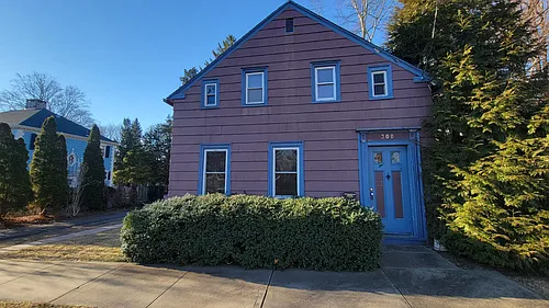 300 W Elm St #300 Photo 1