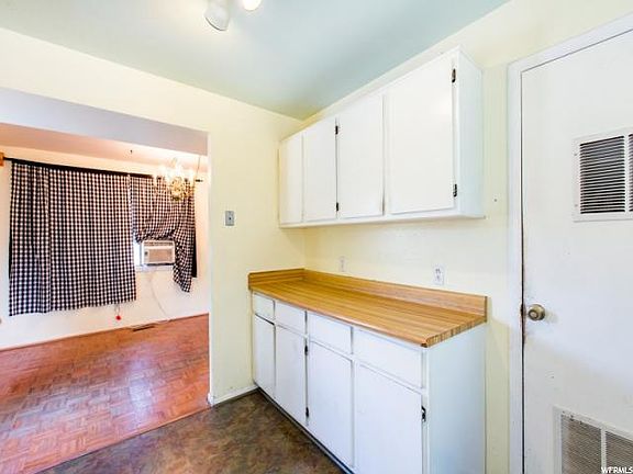 5th image of 1453 W Hayes Ave