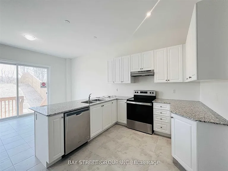 83 Muirfield Dr — Photo 11