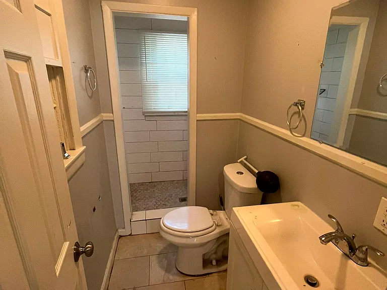 5305 Wood St — Photo 11