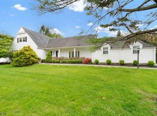 23 Cutler Rd, Morris Plains, NJ 07950