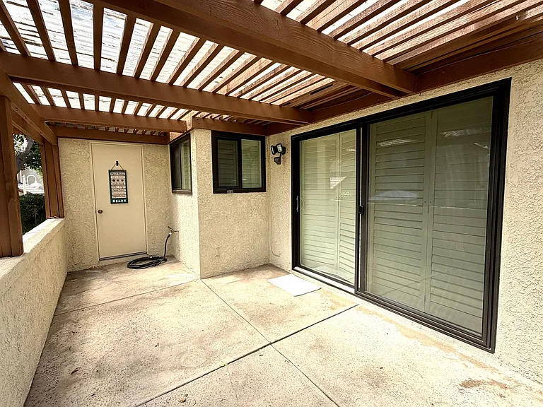 782 Danville Dr — Photo 22