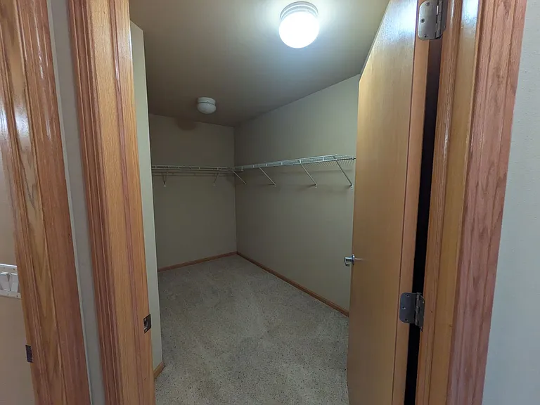 Cannery Square Apartments — Photo 15