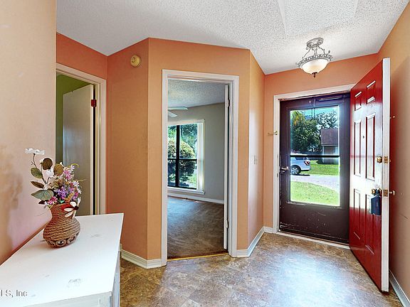 3rd image of 6254 ALFREDO Drive W