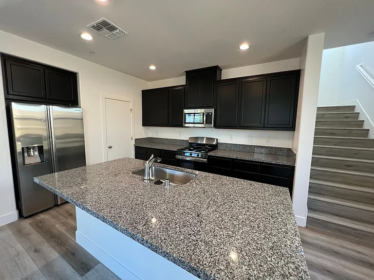3512 Jeffrey Pine Ln — Photo 13