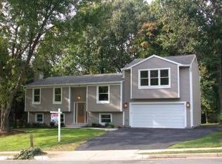 6630 Bestwicke Rd, Burke, VA 22015