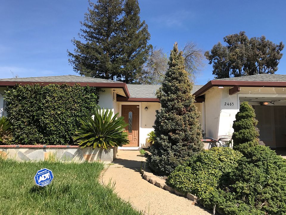 1st image of 2465 Renfield Way