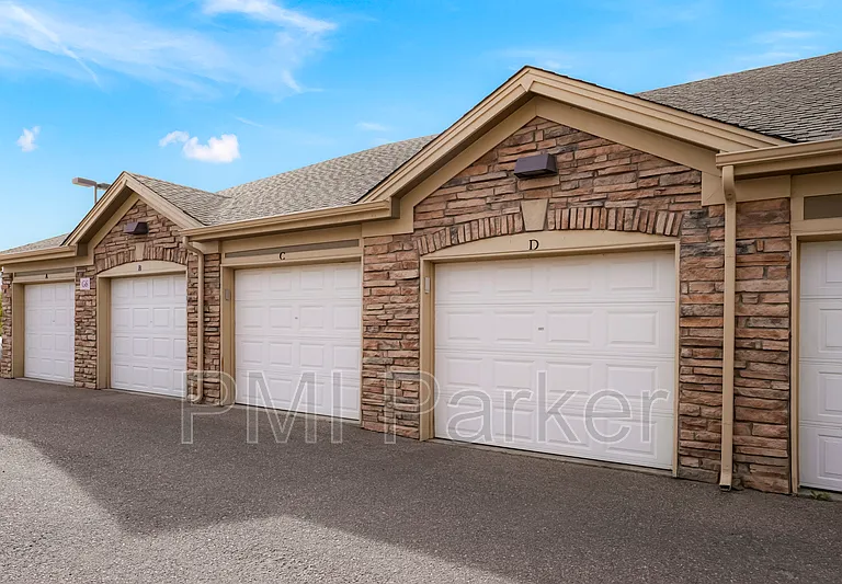 9185 Wilde Ln #302 — Photo 22
