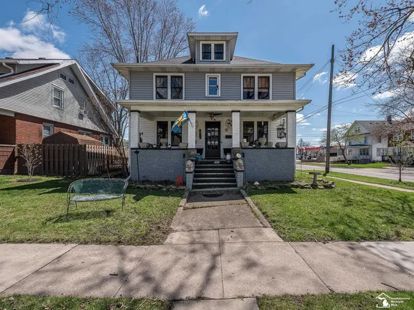 737 Cass St, Monroe, MI 48161