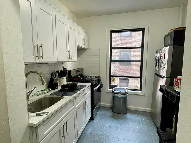 2555 33rd St #1R — Photo 7