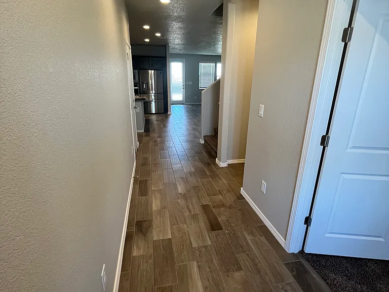 4489 Skyline Loop NE — Photo 24