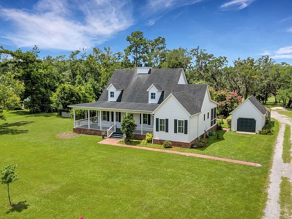 2nd image of 828 Sonny Boy Ln