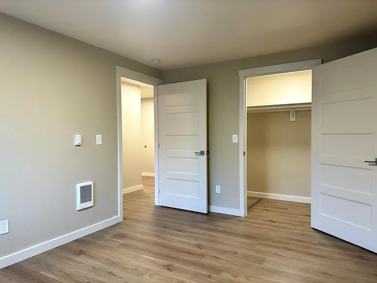 Renovated 2x1 primary bedroom.