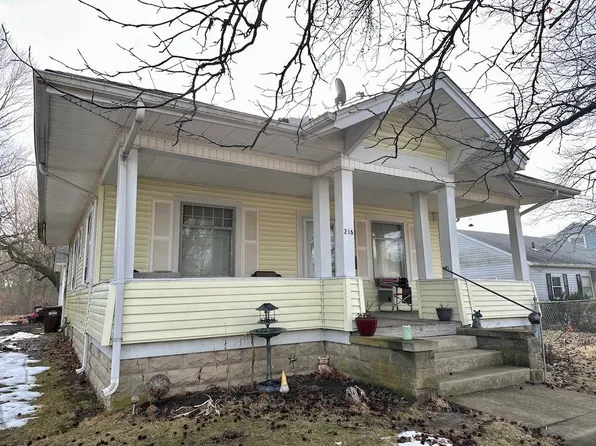 216 Vine St, Eaton, OH 45320