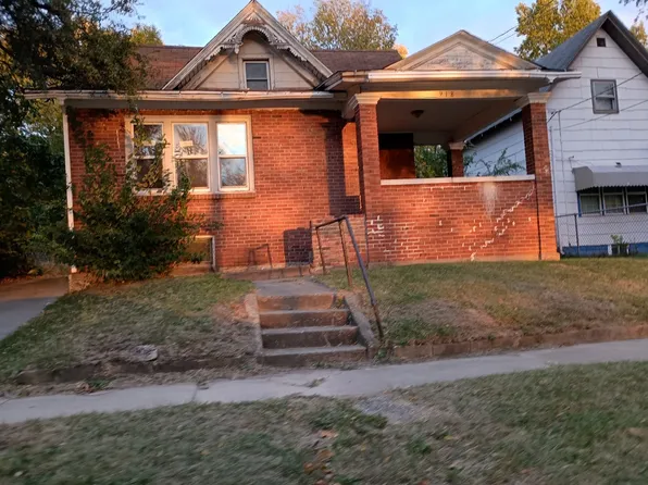 918 S 3rd St, Rockford, IL 61104