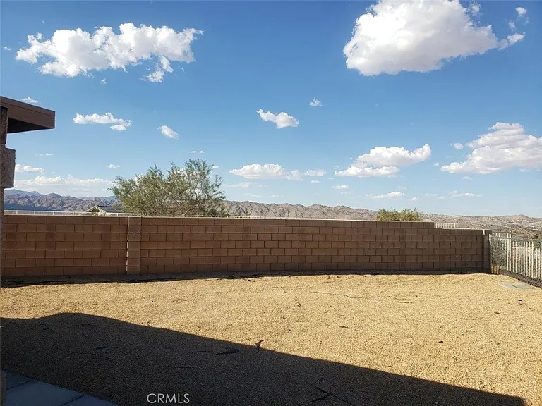 57294 Titian Ct — Photo 45