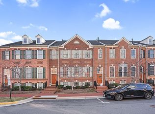 7972 Vigne Ct, Vienna, VA 22182