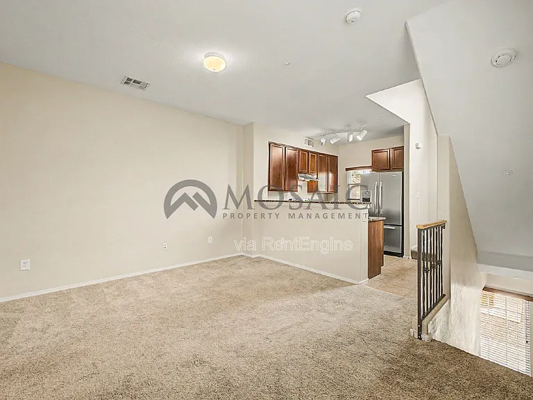1384 S Sabino Dr — Photo 6