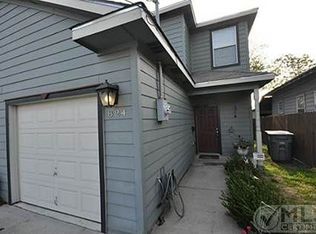 824 N Beckley Ave, Dallas, TX 75203